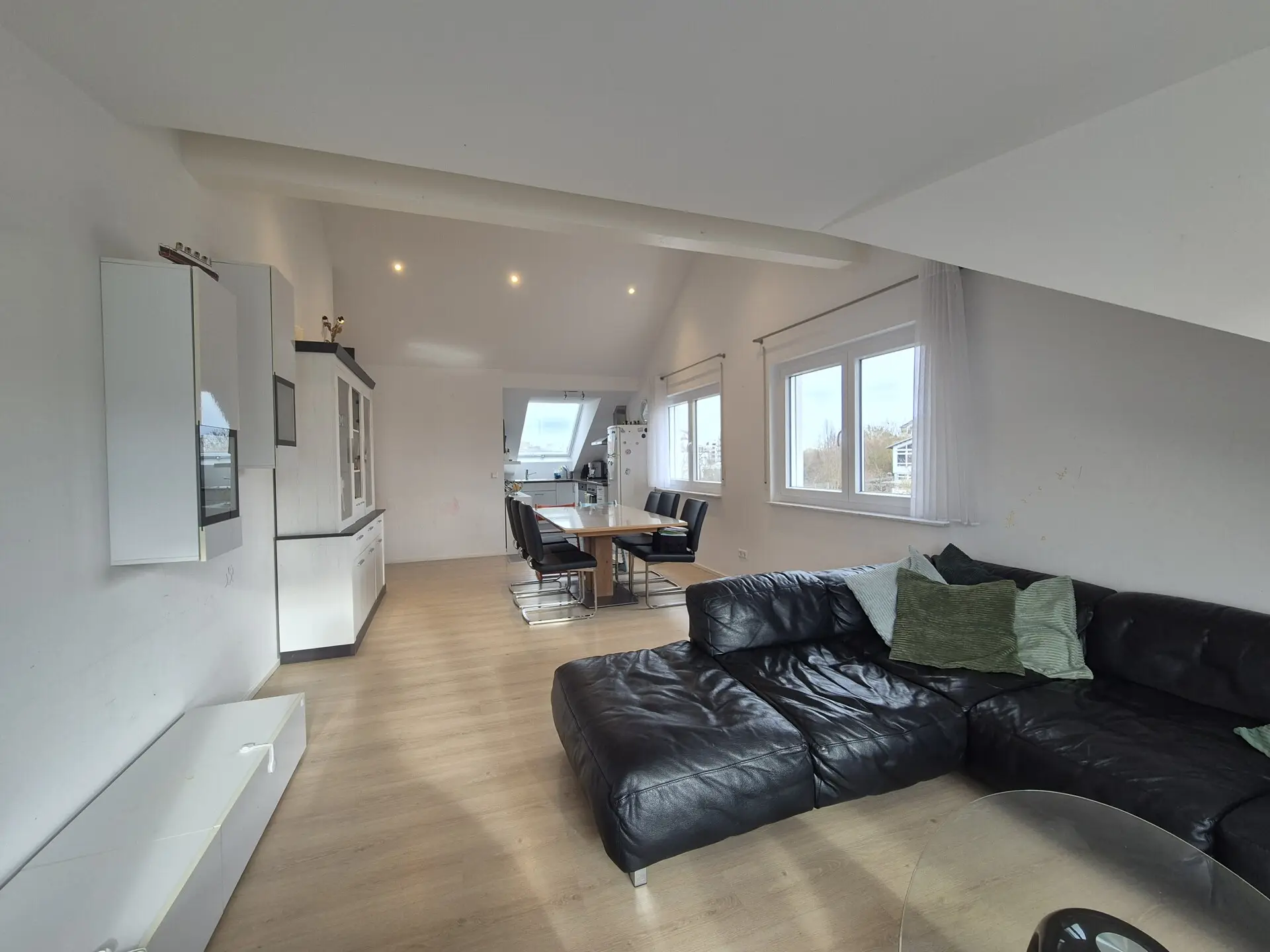 Wohnzimmer Ansicht 3