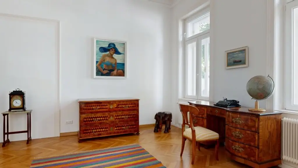 Wunderschöne großzügige 5-Zi-Altbauwohnung mit Grünblick im 3.Bezirk zu kaufen