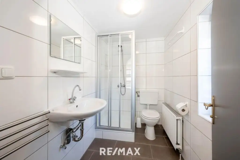 "Aussichtslage Bad Gastein" – Haus mit 4 Apartments und Eigentümerwohnung