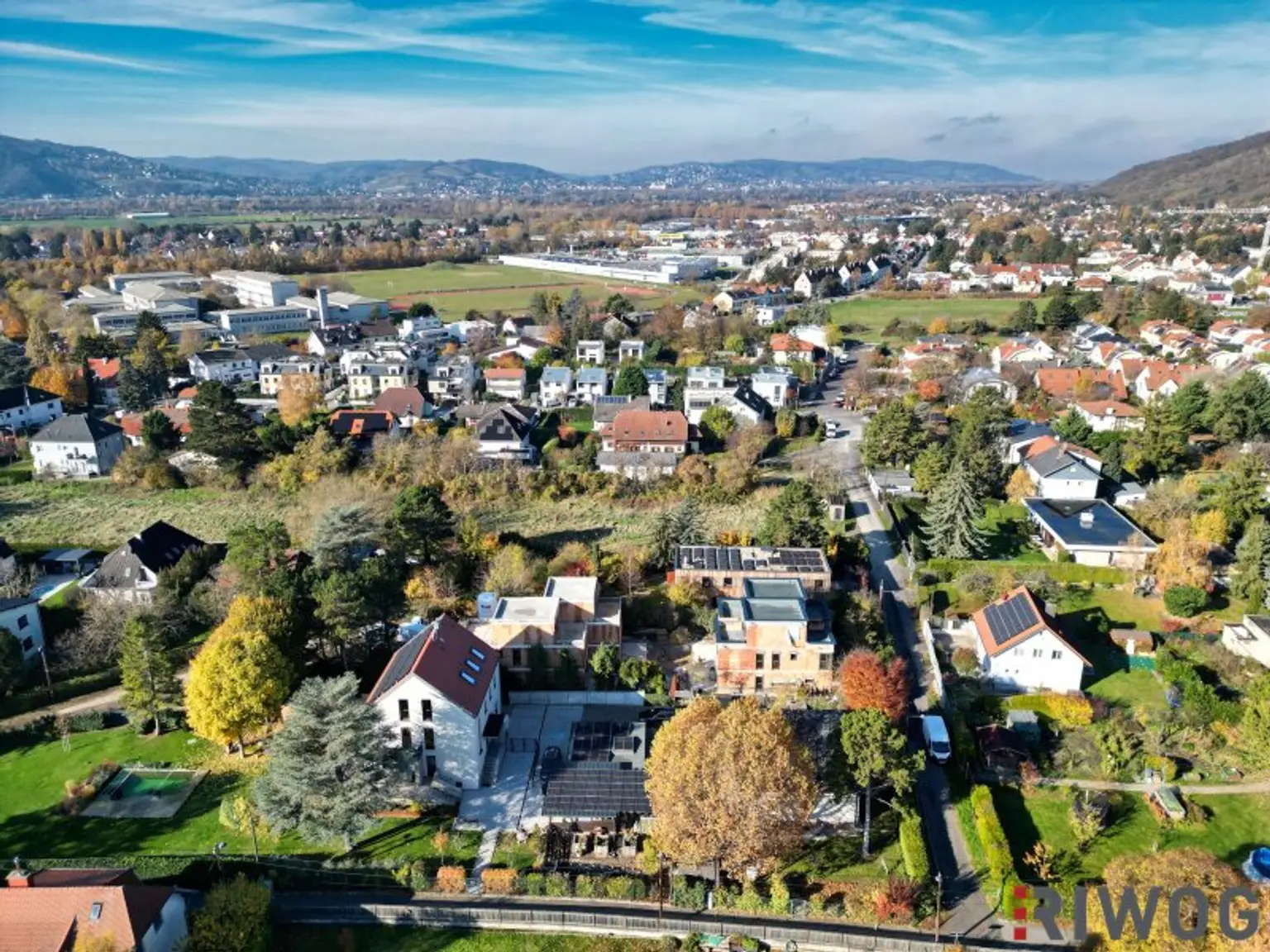 RUHELAGE | 5 Zimmer-Doppelhaus mit Keller | Luftwärmepumpe | Erstbezug nach Errichtung