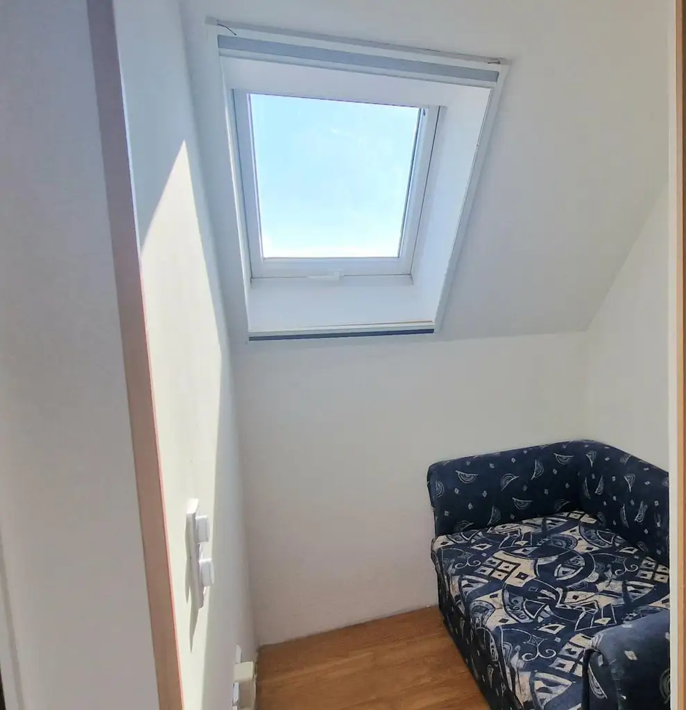 Golfer und Thermenliebhaber aufgepasst! Entzückende ruhige Terrassenwohnung mit Reihenhauscharakter.