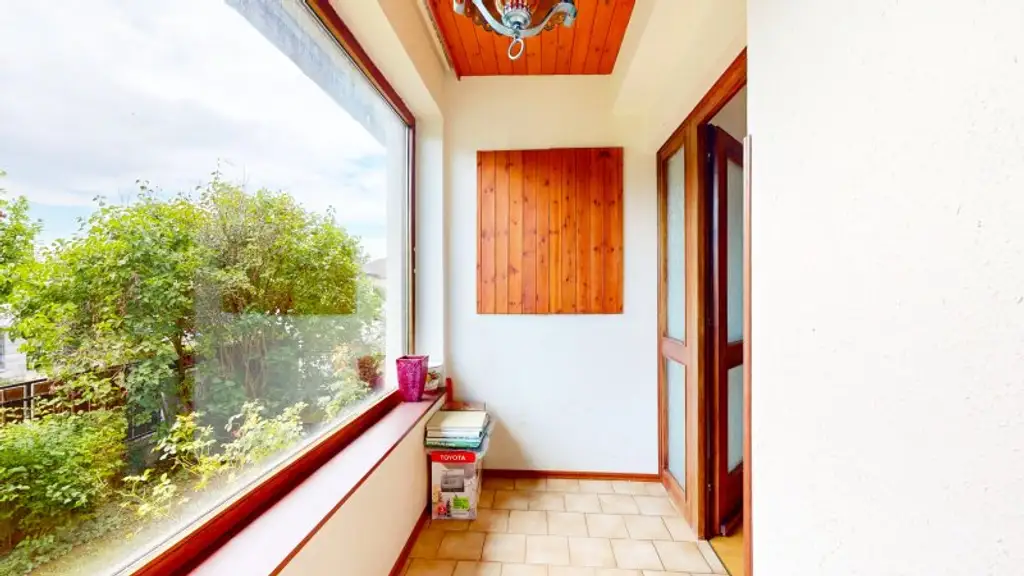 Bemerkenswertes Einfamilienhaus mit viel Entwicklungsmöglichkeit | Pool | Sauna | großer Garten
