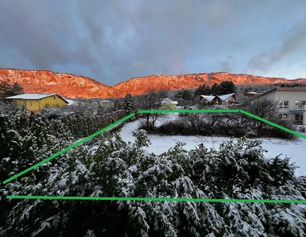 Traumhaftes Baugrundstück in bester Lage - Natur pur & Weitblick inklusive!