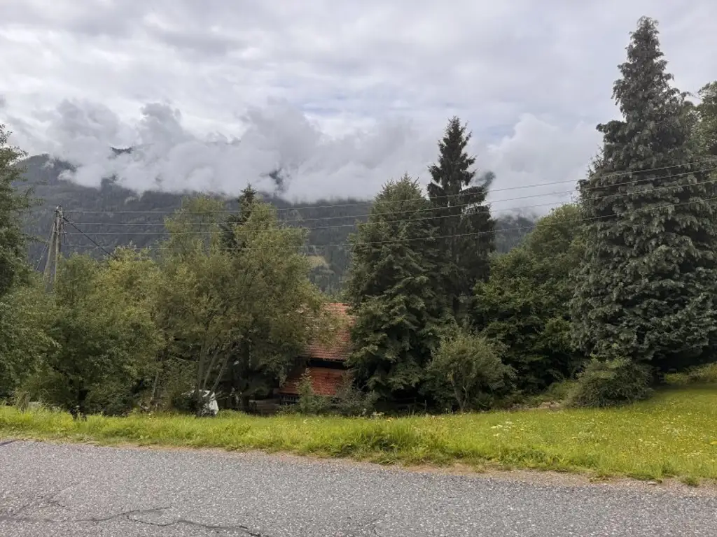 Ihr Baugrundstück in idyllischer Lage oberhalb von Radenthein, St. Peter, mit Bergblick!