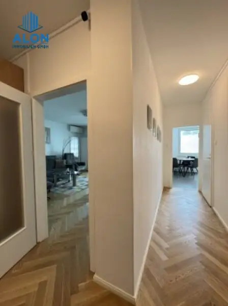 Klimatisierte 2-Zimmer-Neubauwohnung mit Loggia, gegenüber vom Schwedenplatz und Donaukanal!