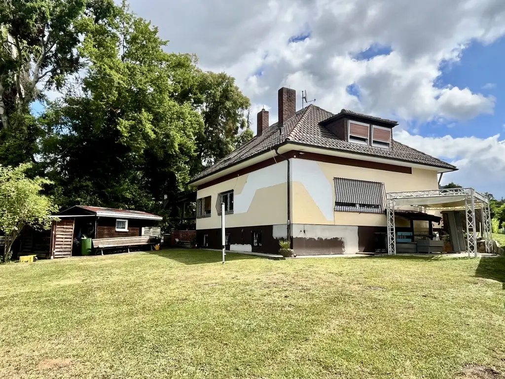 Privatsphäre, Stil und Natur - exklusive Lage am Mühlberg!