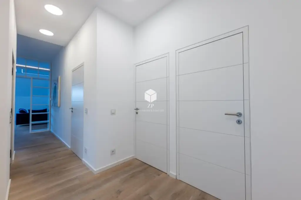 Luxuslage Schafberg: Einmalige Luxus-Maisonette mit Dachterrasse! Weitblick zum Verlieben!