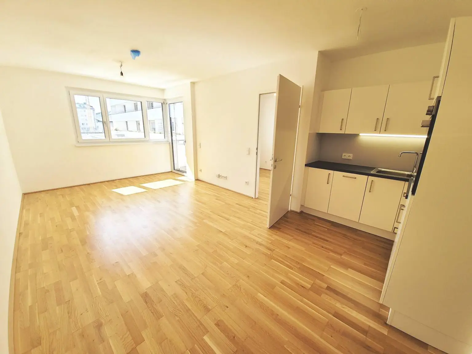 Hochwertige Balkonwohnung mit 2 Zimmern im Zentrum von St. Pölten