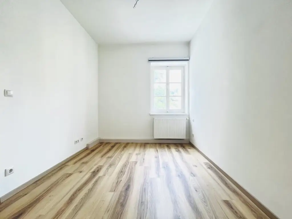 Charmante 2-Zimmer-Wohnung direkt am Dominikaner Platz
