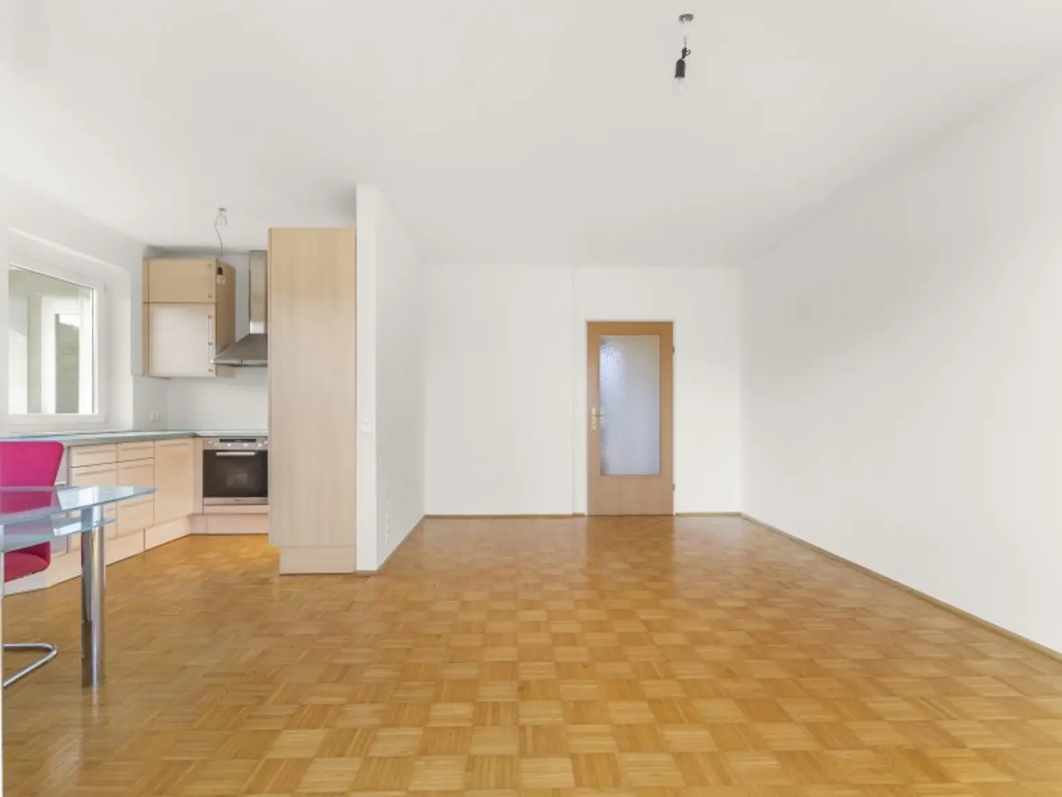 Schöne, sonnendurchflutete, ruhige und junge 94,00m² 3 Zi Wohnung in Viktring - Rekabachweg