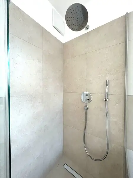 Wohnen mit Weitblick: Stilvolle 2-Ebenen-Wohnung mit Terrassen in der Sieveringerstraße