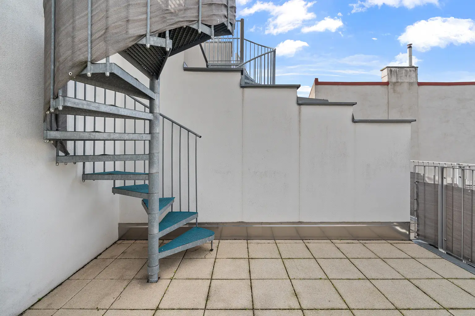 Penthouse mit 360° Weitblick – Exklusives Wohnerlebnis im 4. Bezirk auf zwei Ebenen (Tiefgarage vorhanden)