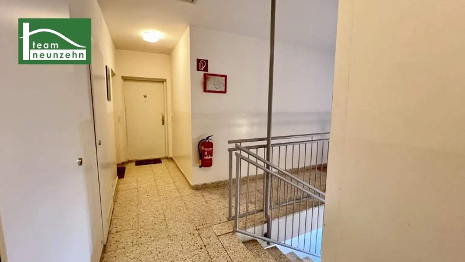 Charmante DG Wohnung, 52m² in Baden, bei LKH – Balkon & großer Keller mit ca. 14m² - nur 198.000€! (Kfz-Stellplatz extra)