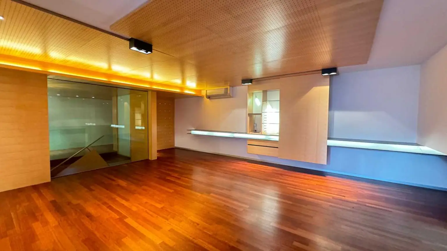 Top Büroflächen direkt am Nußdorferplatz zu mieten!