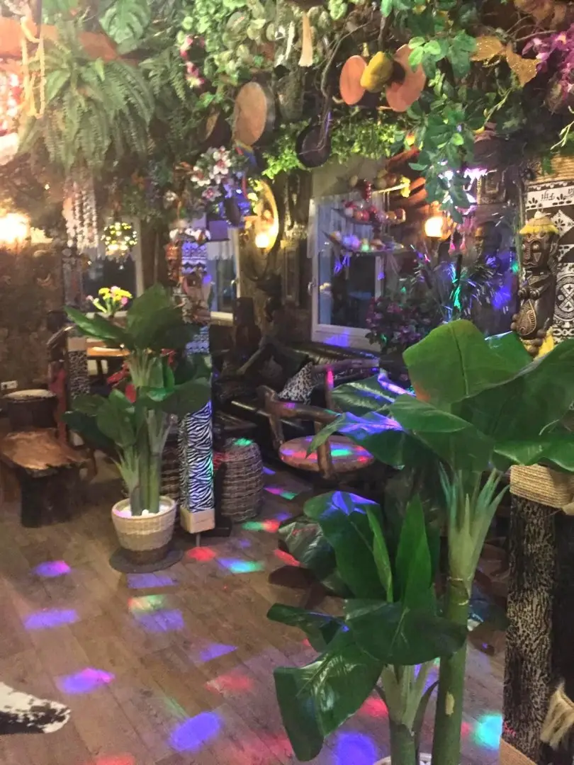 11 Innenbereich Deko