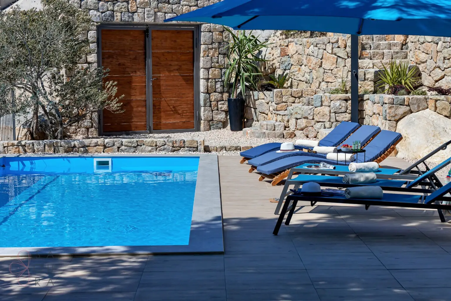 Stone Mansion Makarska – Mediterrane Eleganz mit Investitionspotenzial