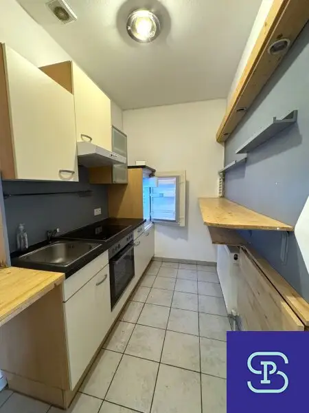 Provisionsfrei: Klassischer 80m² Altbau mit 3 Zimmern und Einbauküche - 1090 Wien