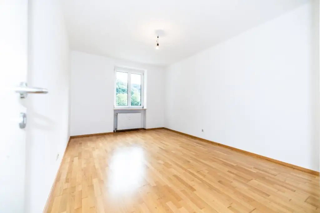 *WOW* I MODERN I CARPORT I TOP LAGE I SEHR MODERN I FAMILIENWOHNUNG I DUSCHE I HAUSTIERE WILLKOMMEN I IM HERZEN VON KAPFENBERG I PROJEKT WOHNEN I