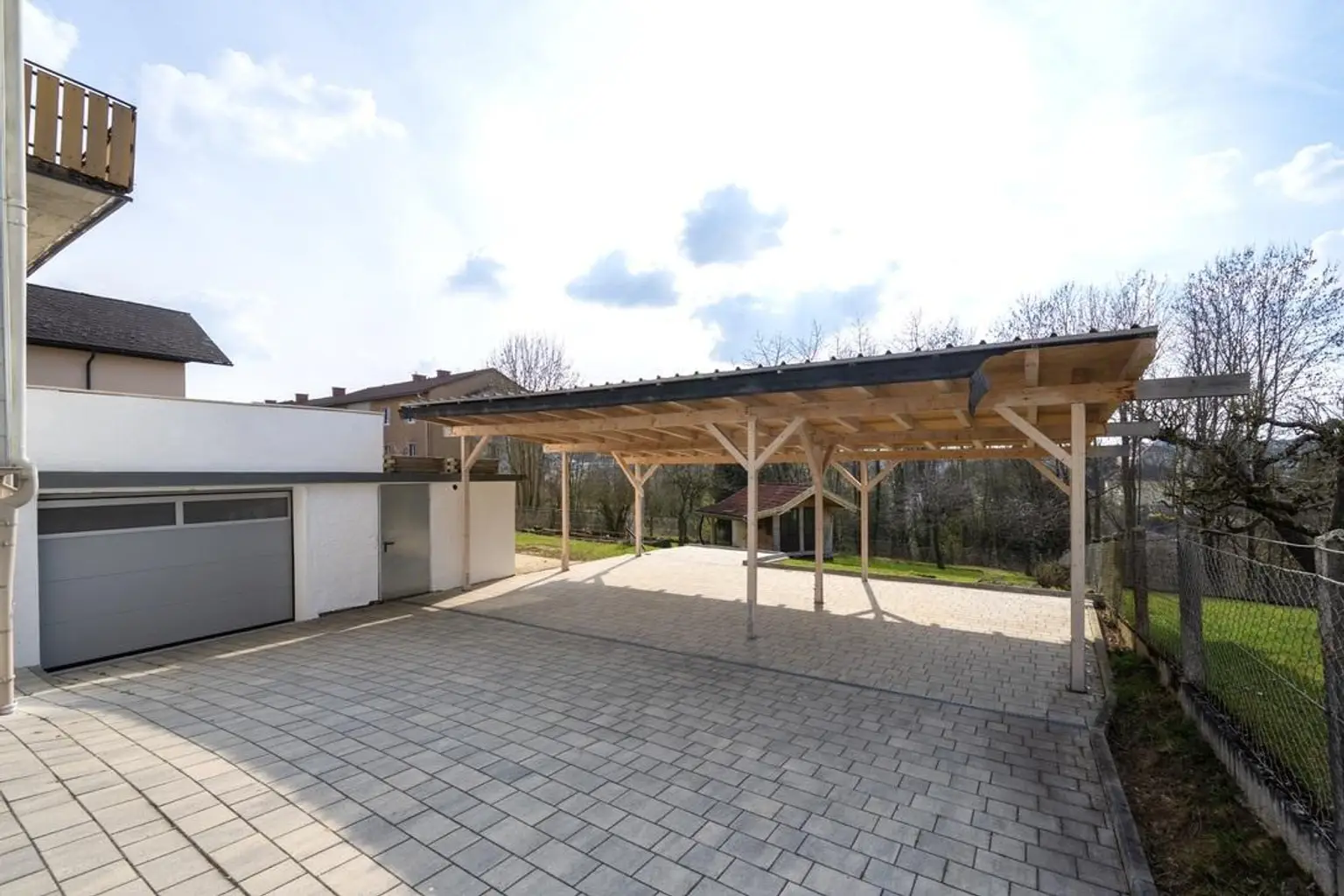 Carport
