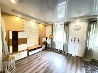 Wohnzimmer (EG)