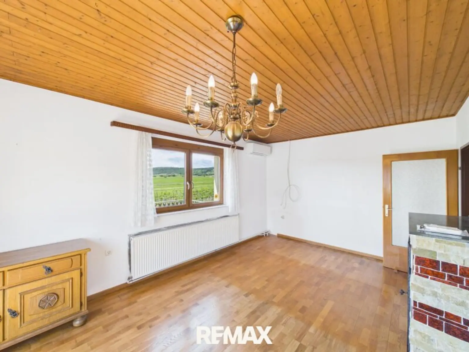 Haus mit Garten in Jois - Wohnzimmer