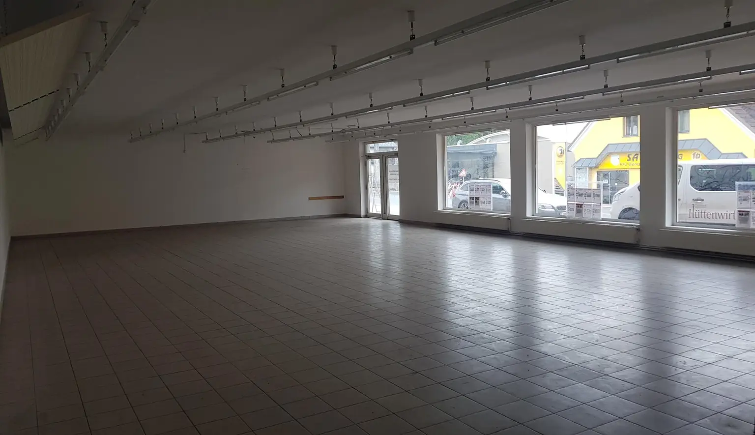 Geschäftshaus mit viel Potenzial!