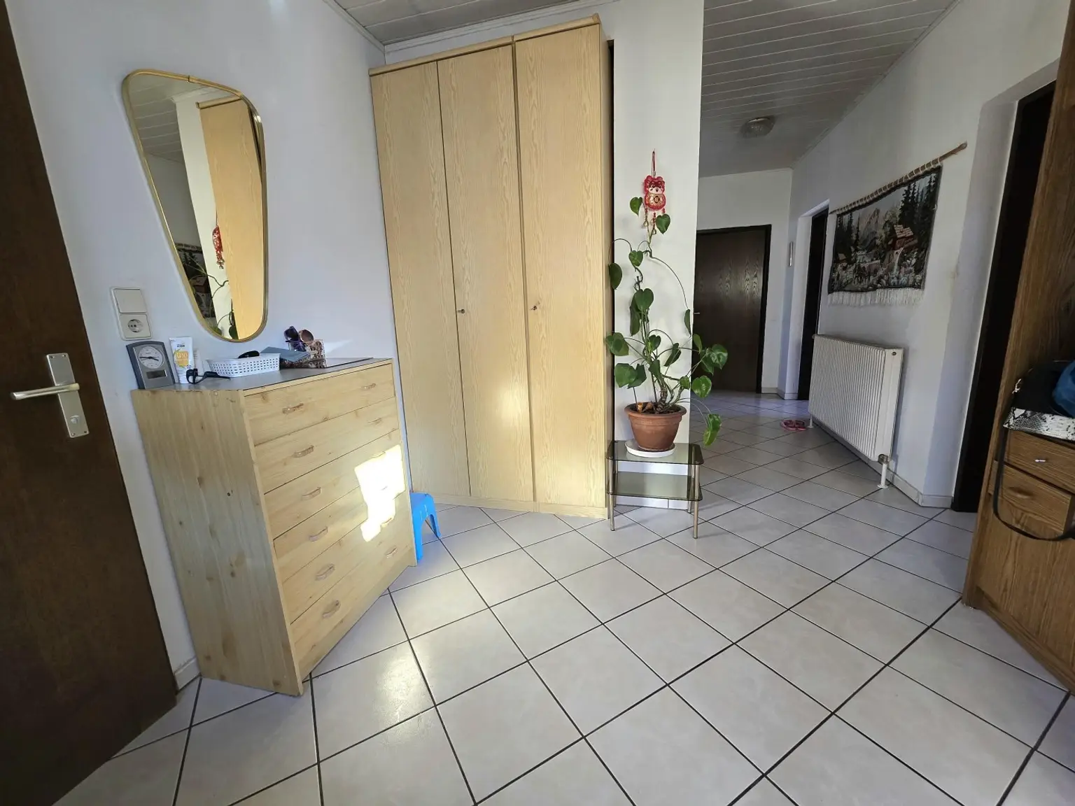 "Einfamilienhaus mit Potenzial und großem Garten – Theresienfeld "