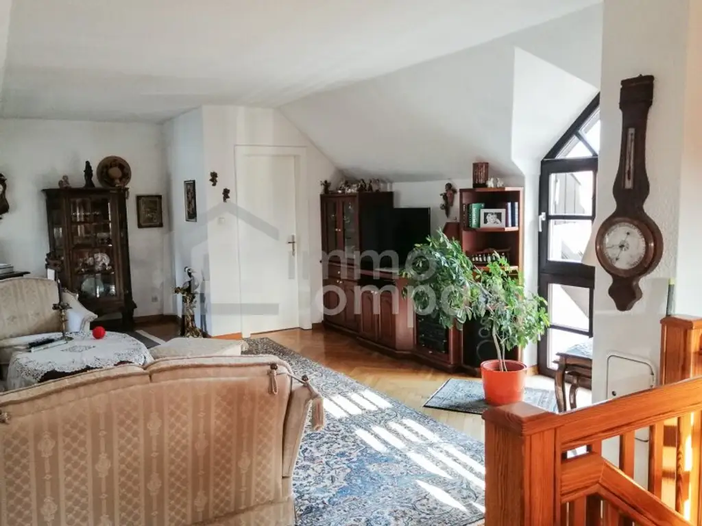 Einzigartiger Streckhof  - liebevoll gepflegt!