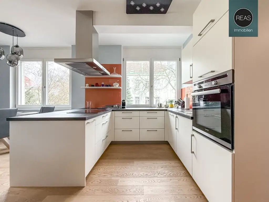 Traum Balkon - Wohnung in Hietzinger Bestlage! Garage verfügbar!