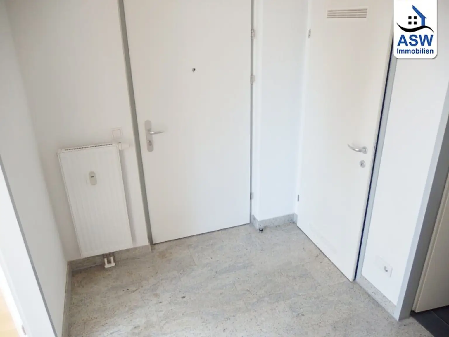 Schöne 2-Zimmer-Maisonettewohnung mit großzügiger Dachterrasse