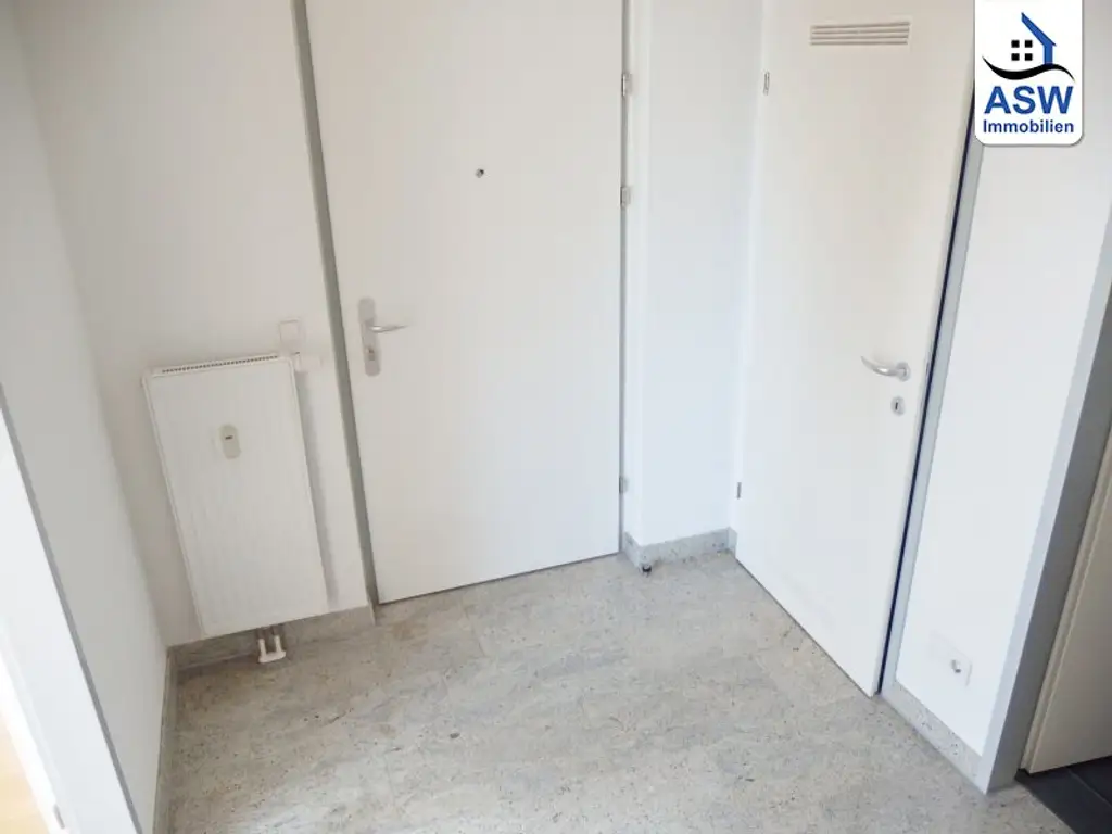 Schöne 2-Zimmer-Maisonettewohnung mit großzügiger Dachterrasse