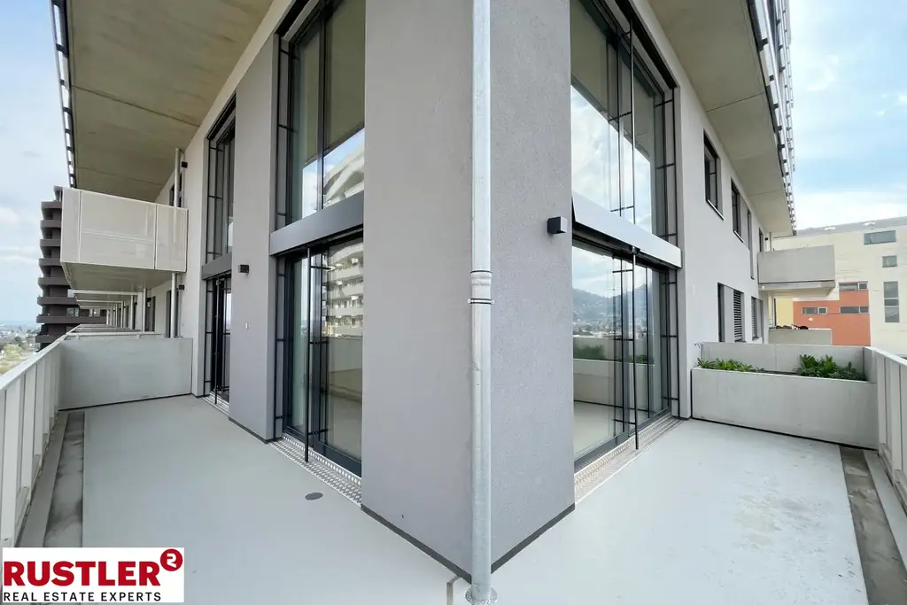 Der nächste Level für Ihr Business: Hochwertige Bürofläche mit Galerie und Aussicht