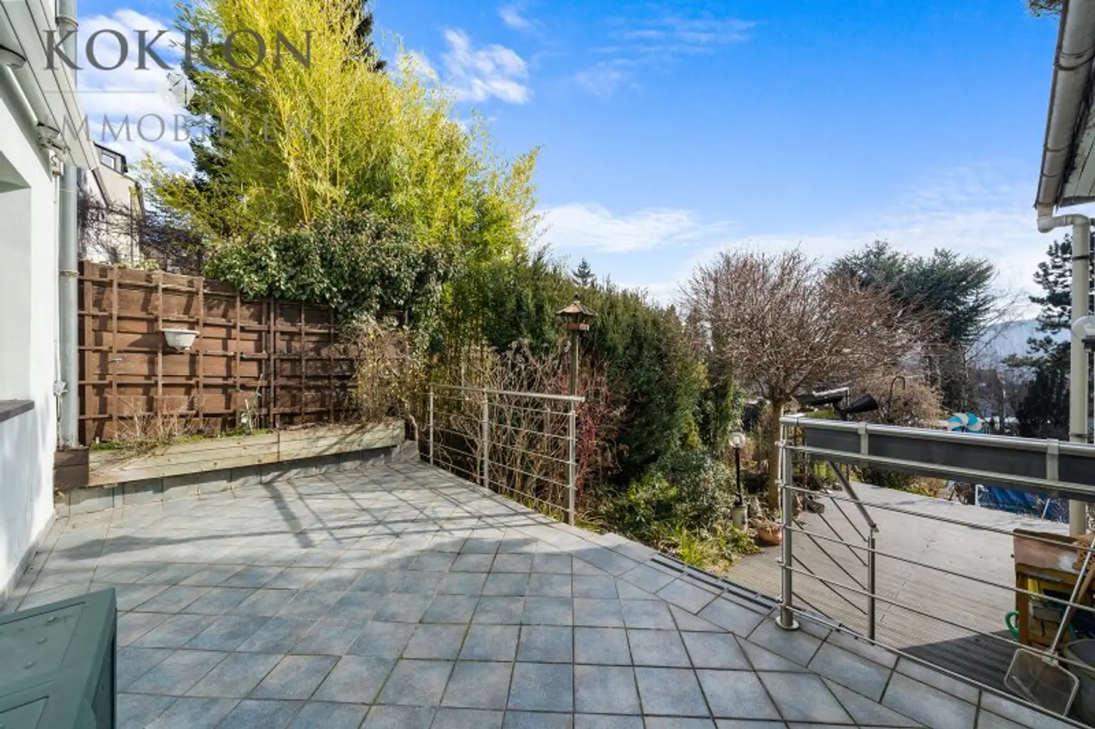 TRAUMLAGE am Wolfersberg mit Fernblick! Großzügiges Einfamilienhaus mit Garten, Dachterrasse und viel Platz!