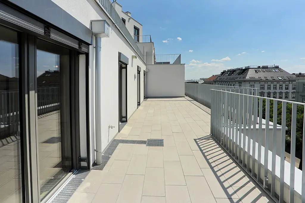 WIENBLICK - SONNIGE TERRASSE IM DACHGESCHOSS - GUTE ANBINDUNG IN DIE INNENSTADT - ZENTRALE LAGE U3