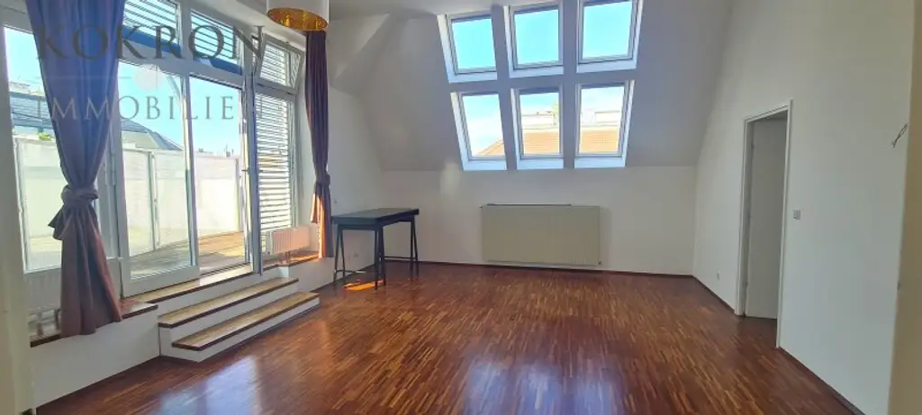 Atelier- Wohnung oder Büro? Charmante Studiowohnung mit Terrassenanteil - Nähe Arenbergpark