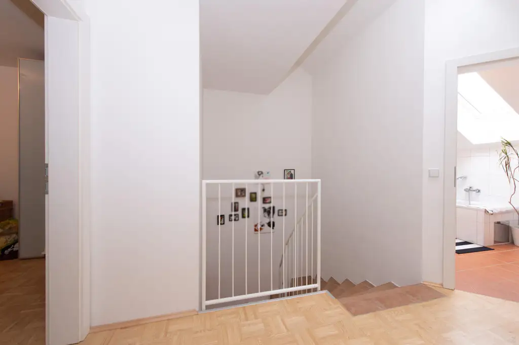 Reihenhaus mit Garten, Terrasse und durchdachtem Grundriss – stilvoll wohnen am Stadtrand von Graz