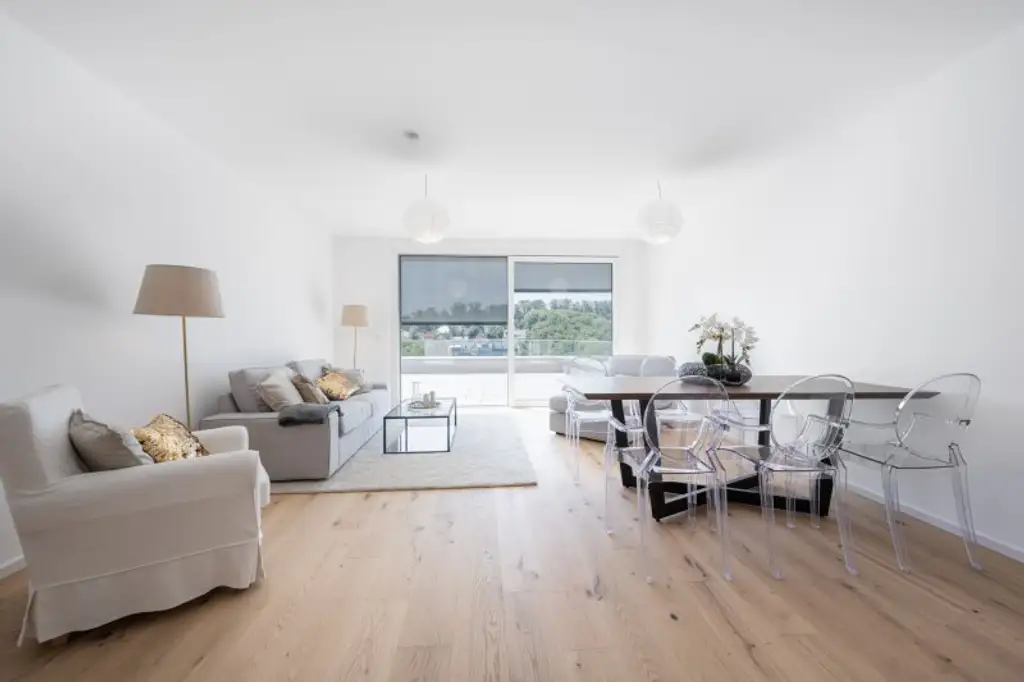 4-Zimmer Wohnung mit großzügigem Balkon und Weitblick