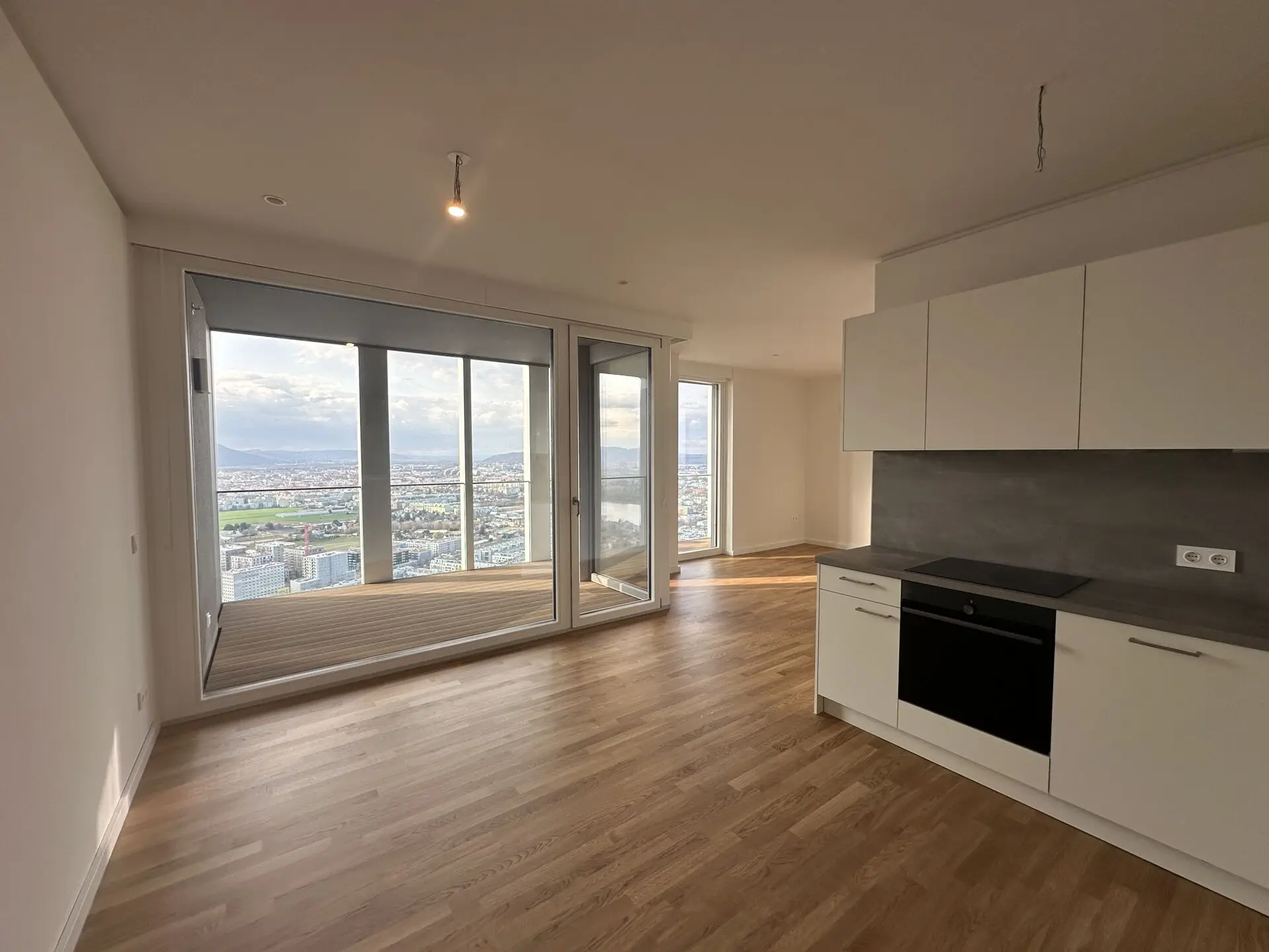 20260312_145754892_iOS 1