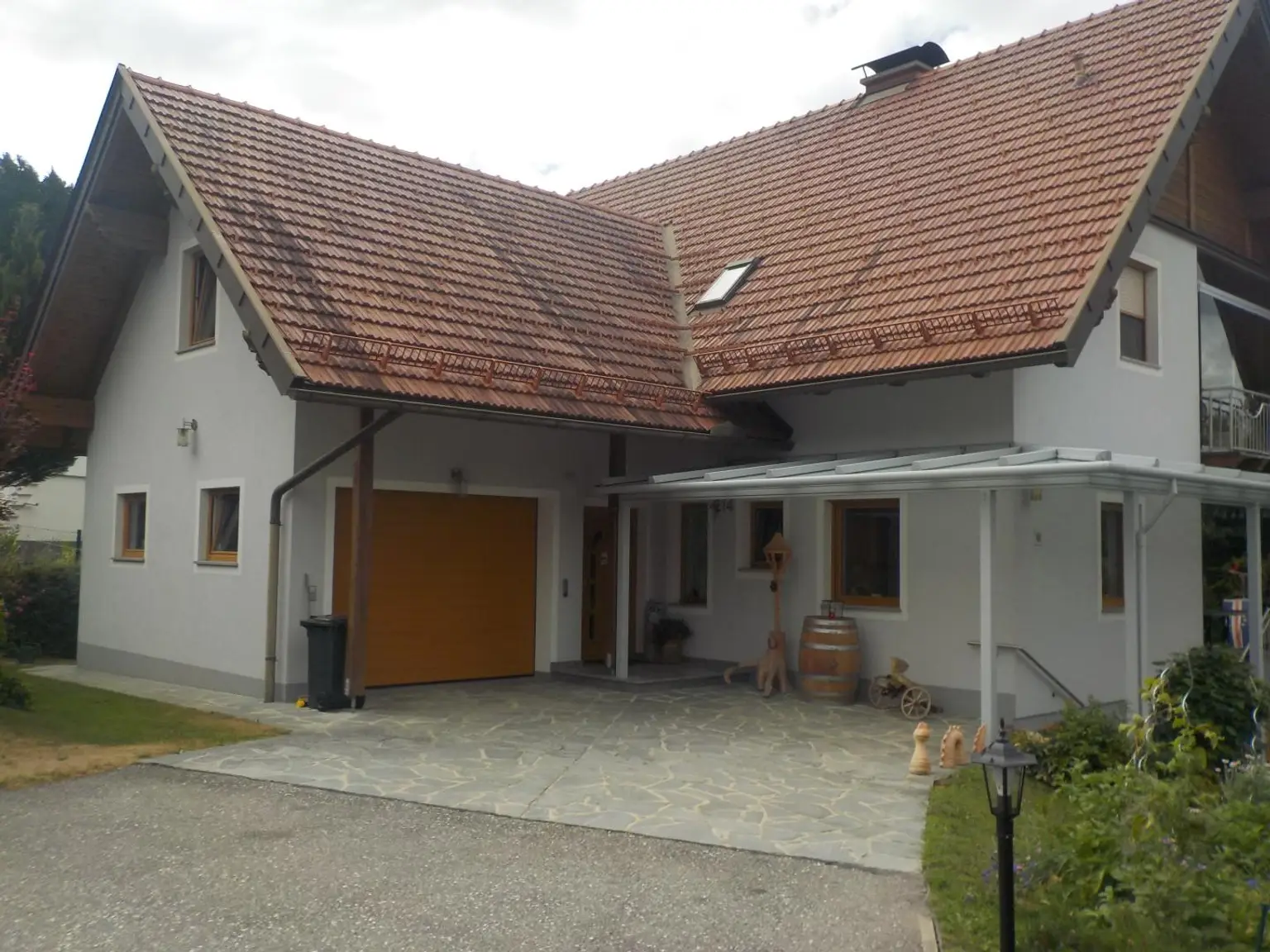 9421 Eitweg/Gemmersdorf   Schönes Einfamilienhaus