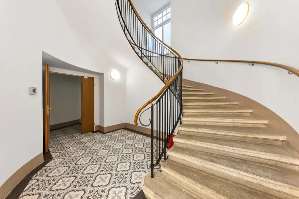 Lagerfläche in 1010 Wien zu vermieten - Erreichbarkeit mit dem Lift
