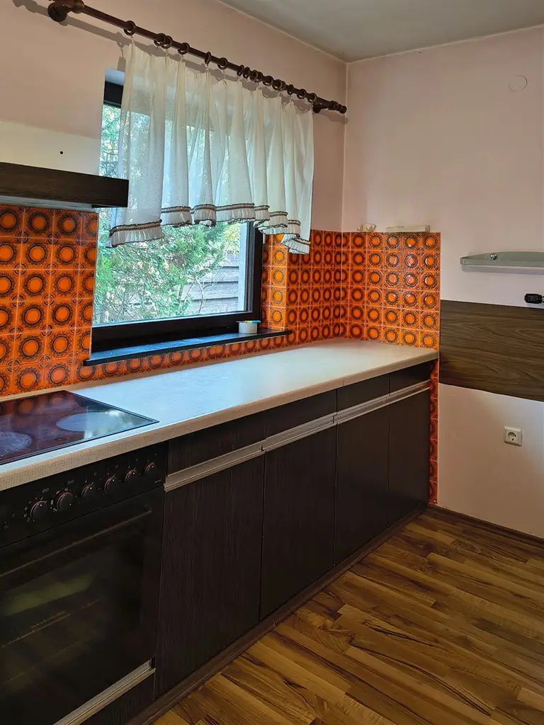 2380 Perchtoldsdorf/Nähe Wiener Stadtgrenze: Einfamilienhaus - Ruhig gelegenes, sonniges 1020m² Grundstück mit hohem Potenzial