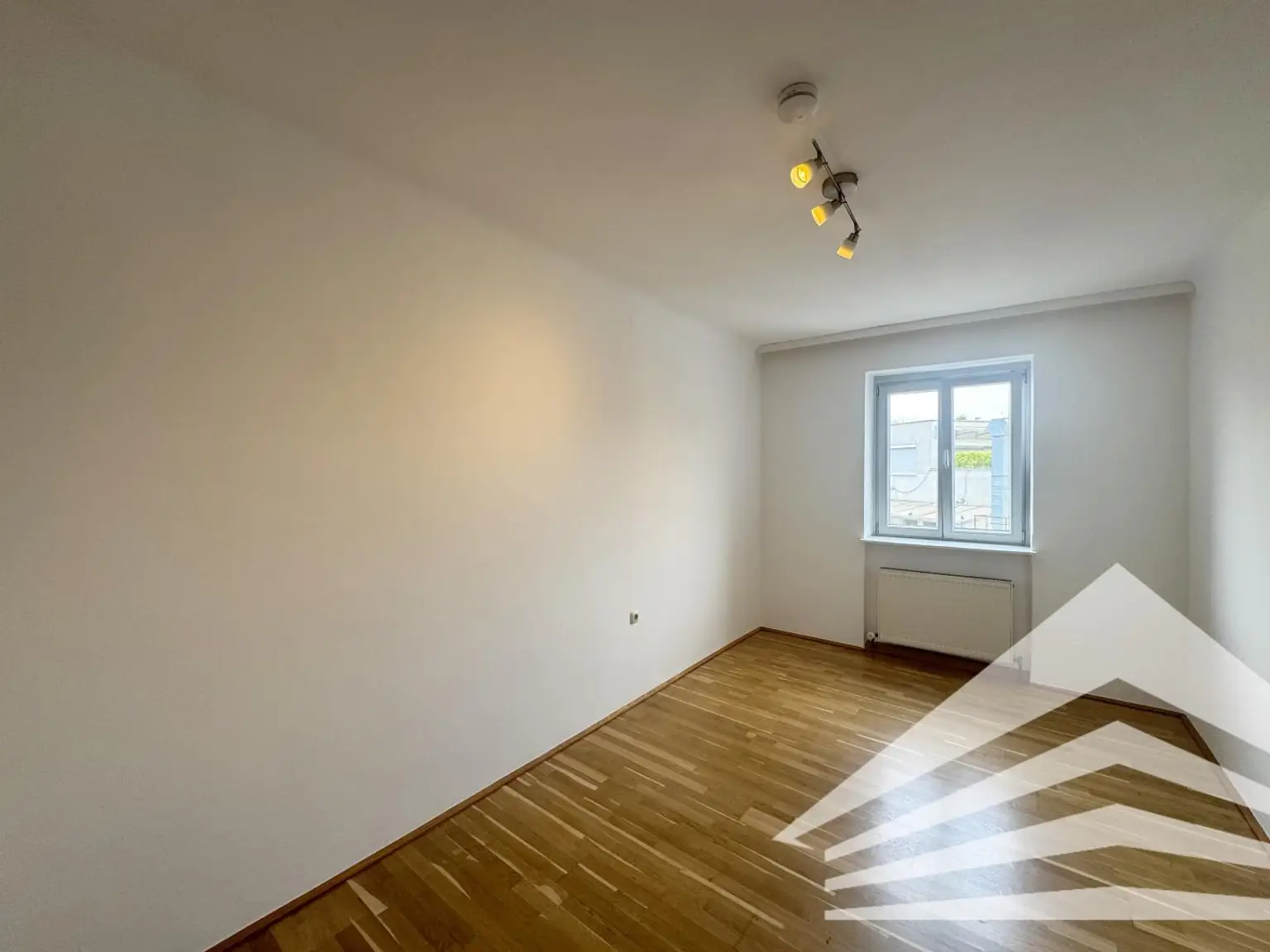 2. Schlafzimmer