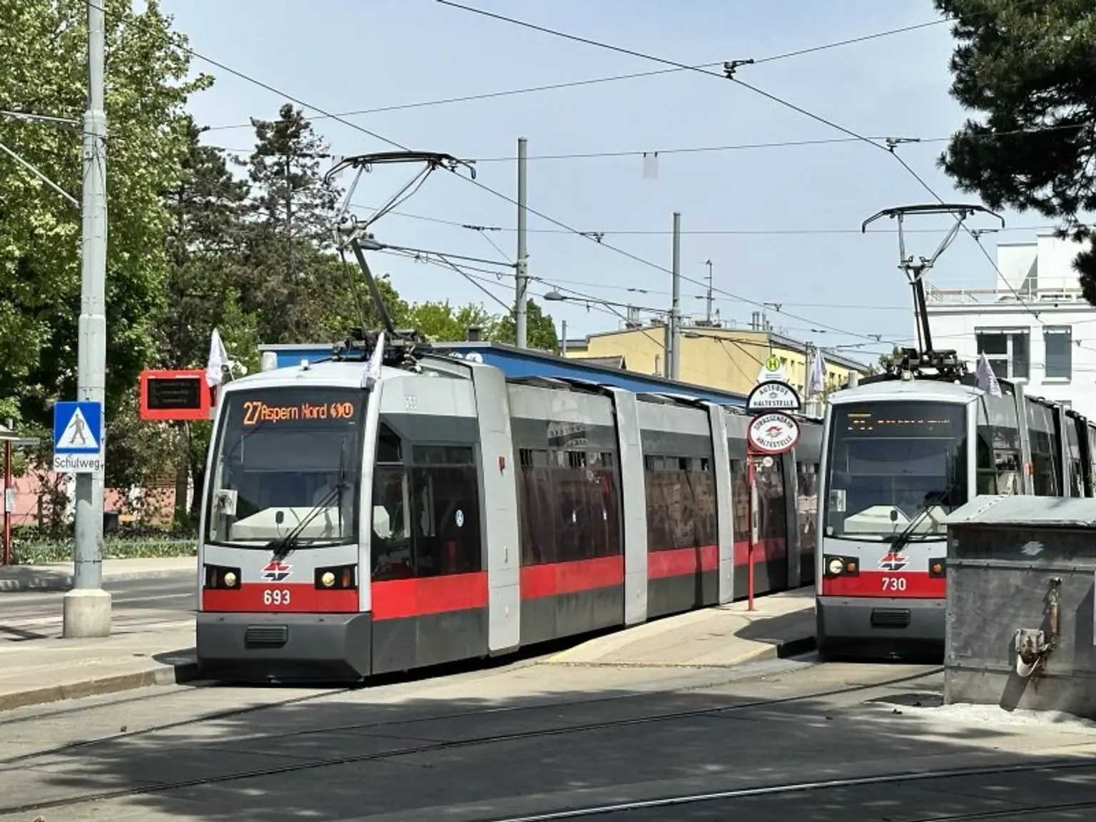 Straßenbahnlinie 26 und 27