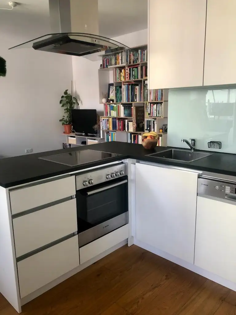 "Altbauwohnung top saniert!"