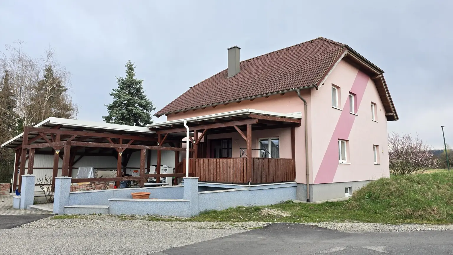 01 Ein- Mehrfamilienhaus Herzogenburg