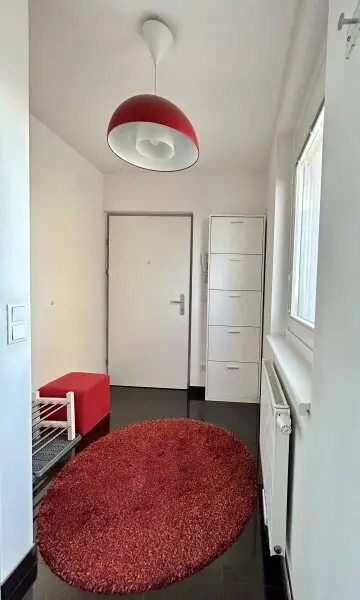 Einzigartige Dachgeschosswohnung mit Traum-Ausblick auf den Kahlenberg!