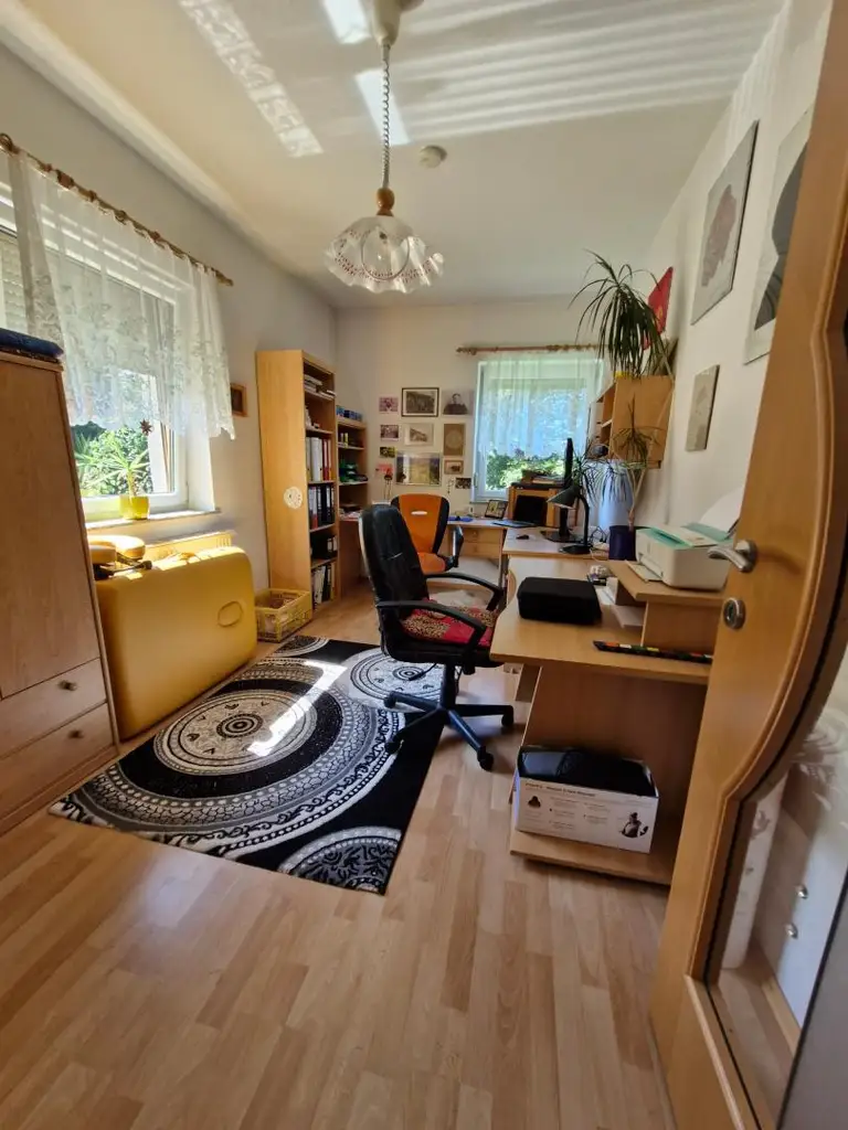 9421 Eitweg/Gemmersdorf   Schönes Einfamilienhaus