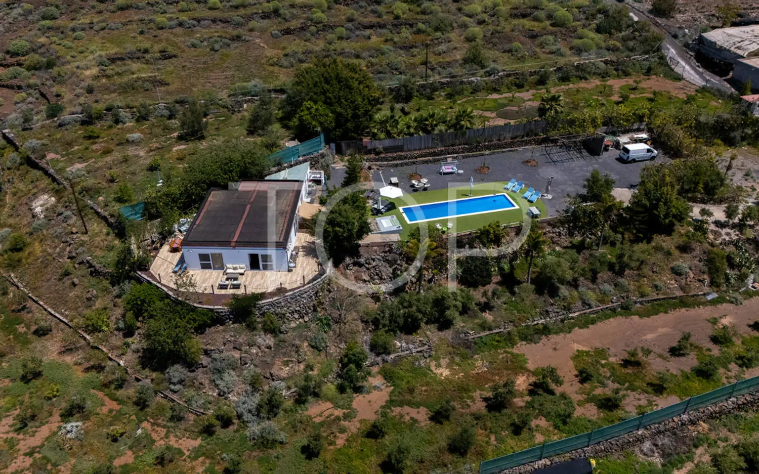 Drone Image TOP-EW-484-11 (1)