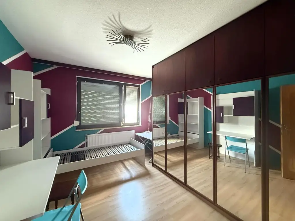 Haus/Villa mit lebenslangem Wohnrecht zu verkaufen // House/villa with lifetime right of residence for sale //