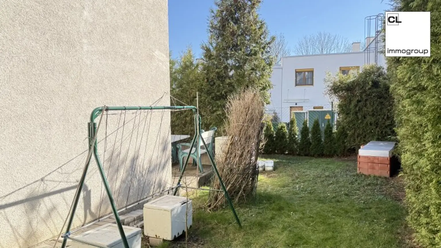 Reihenhaus in einer sehr ruhigen Reihenhaussiedlung mit Gartenanteil!